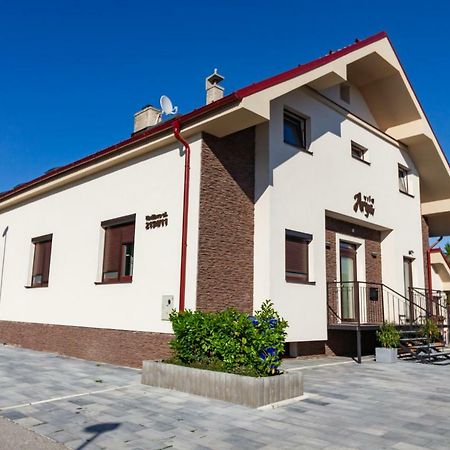 Arya vila Piest'any Dış mekan fotoğraf
